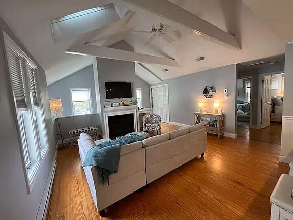 2nd image of 212 Orleans Road APT D