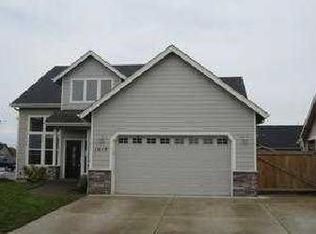 1017 Fieldcrest Ave, Junction City, OR 97448