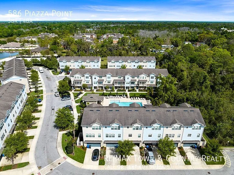 586 Piazza Point — Photo 31
