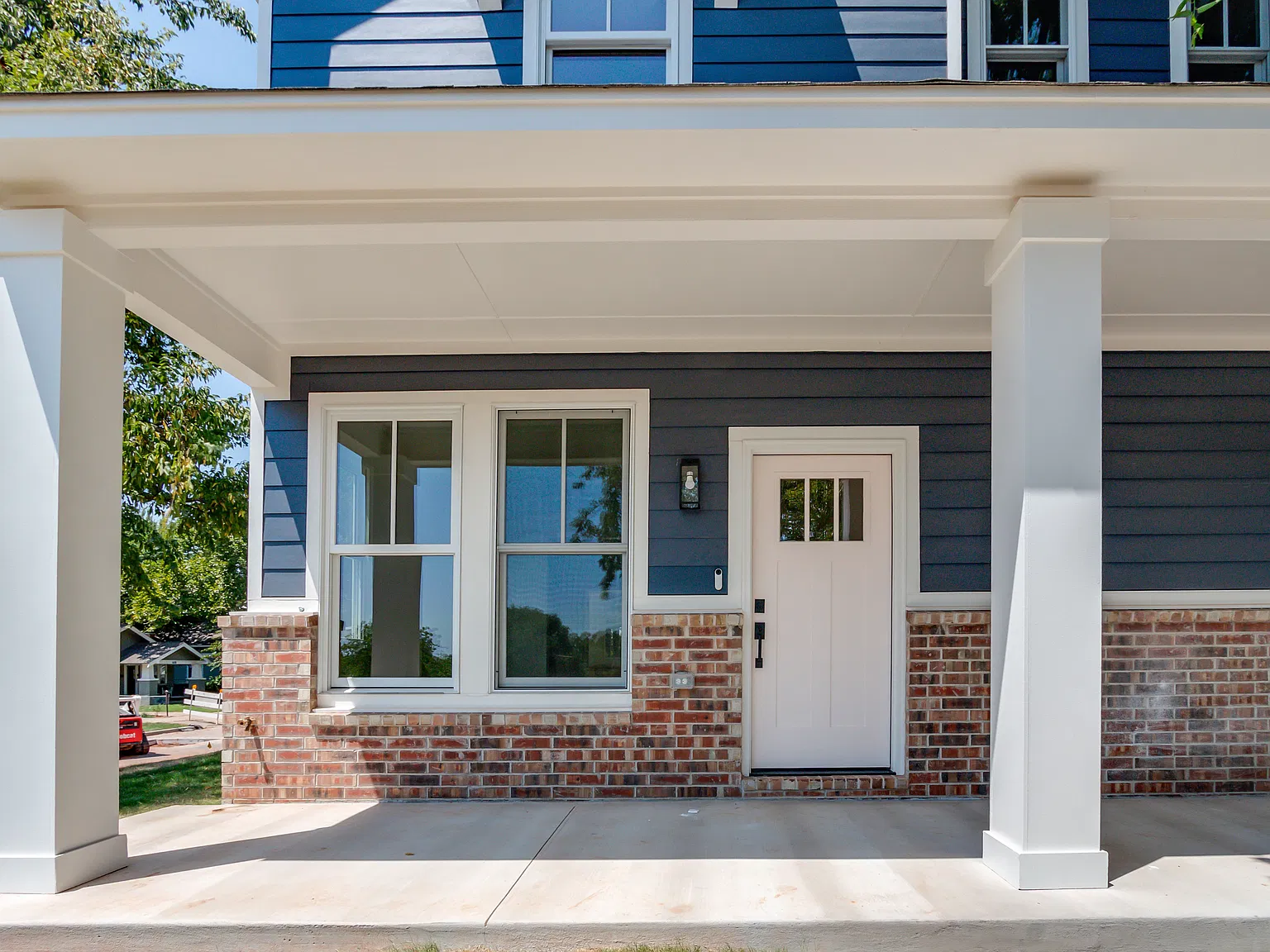 2603 N Dewey Ave — Photo 4