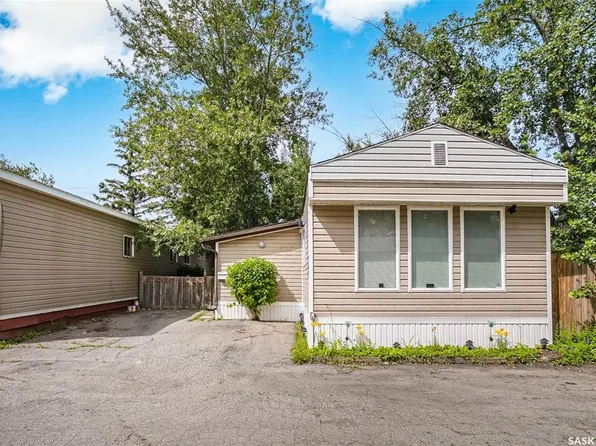 UNIT 102-219 Grant STREET, Saskatoon, SK S7N 2A5