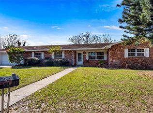 808 Lake Villa Way, Haines City, FL 33844