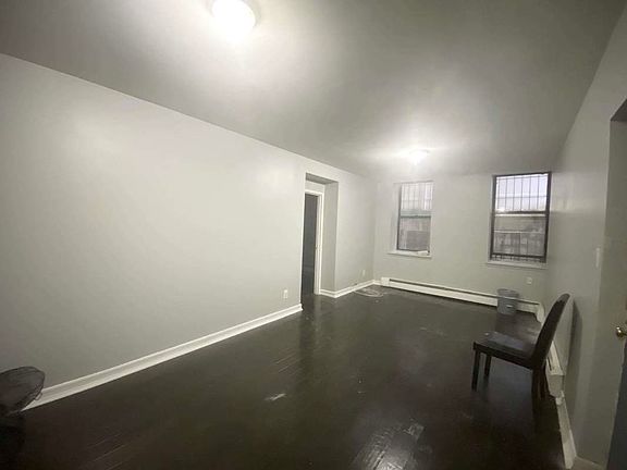 4th image of 290 W 147th St #C1