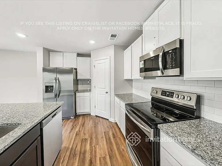 1106 Woodhouse Dr — Photo 8