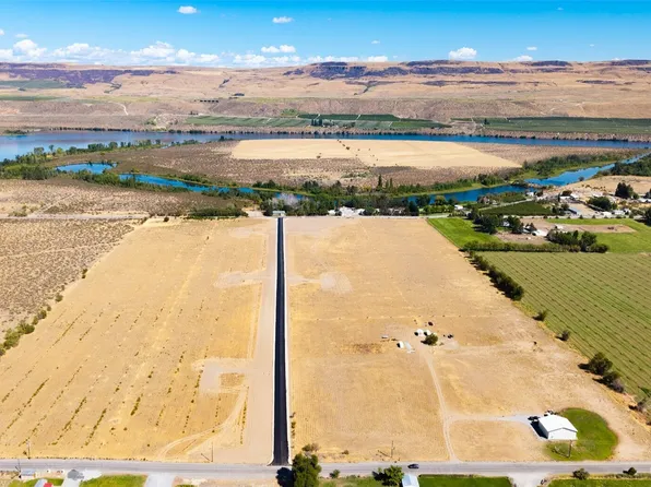 5 Solitude Lane, Brewster, WA 98812