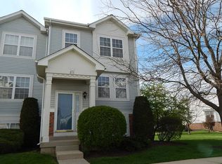 211 Holiday Ln #57, Round Lake, IL 60073