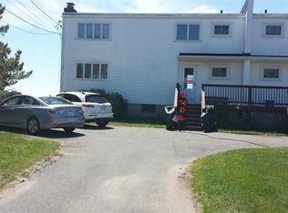 55 Willow Rd, Nahant, MA 01908