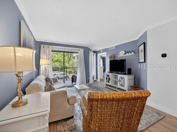 10 Lemoyne Ave Unit 212, Hilton Head Island, SC 29928