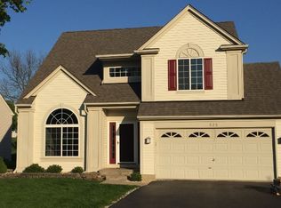525 Rose Ln, Bartlett, IL