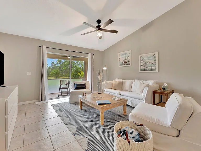 26059 Sandhill Blvd #B — Photo 18