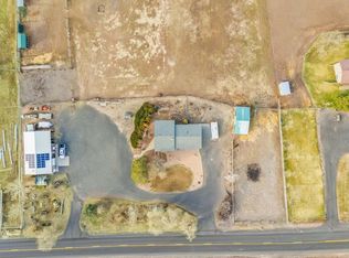 896 SE Dover Ln, Madras, OR