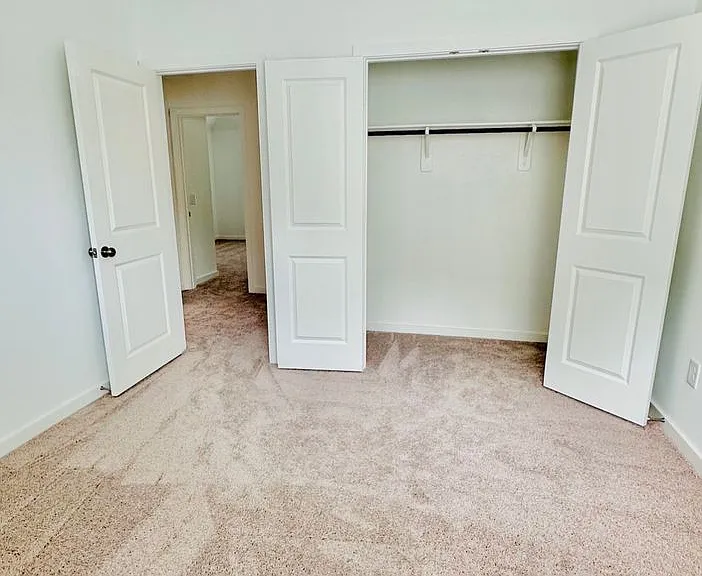 18106 Zemira Ln — Photo 15