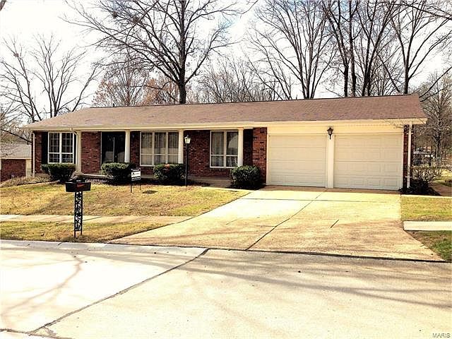 1st image of 5289 Bloomfield Dr