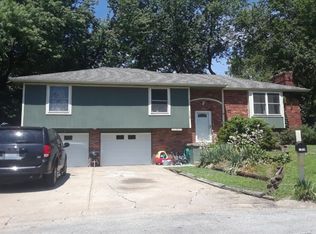 1108 Martin Cir, Kearney, MO 64060