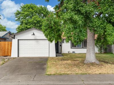 7018 Salmon River Dr, Sacramento, CA, 95842