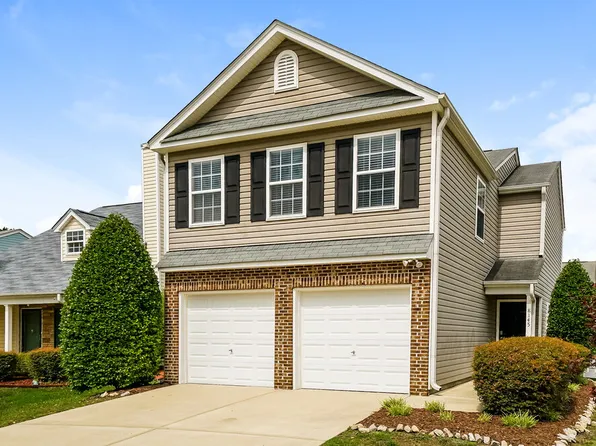 8145 Wesley Farm Dr, Raleigh, NC 27616