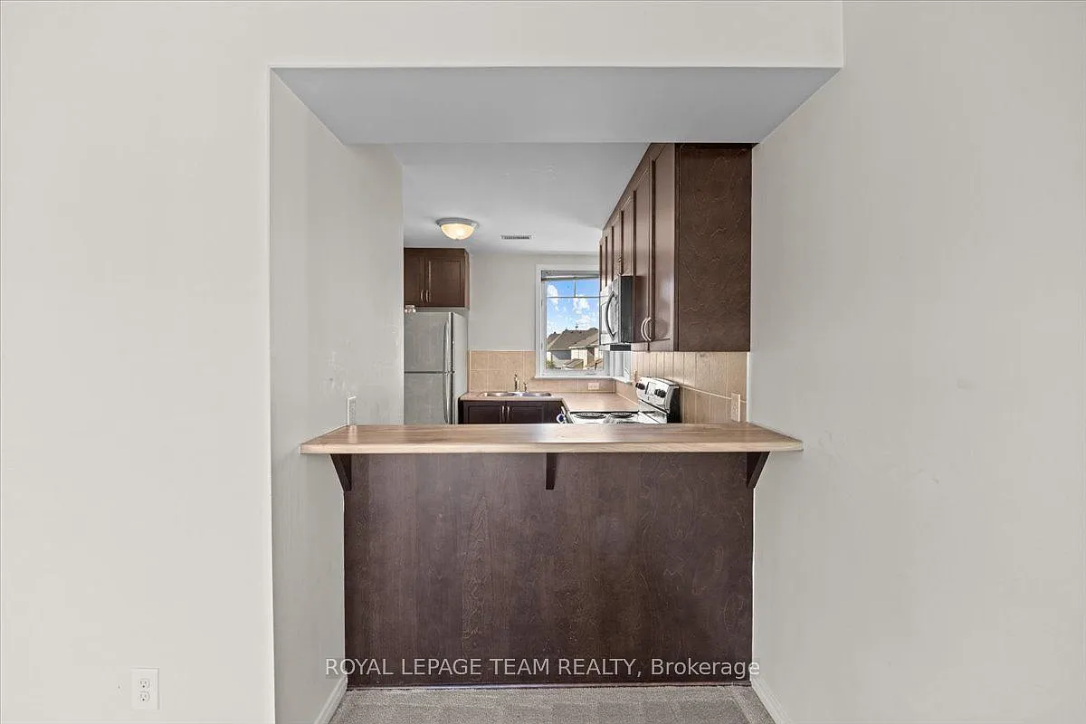 2 bed, $2,200 — Photo 4