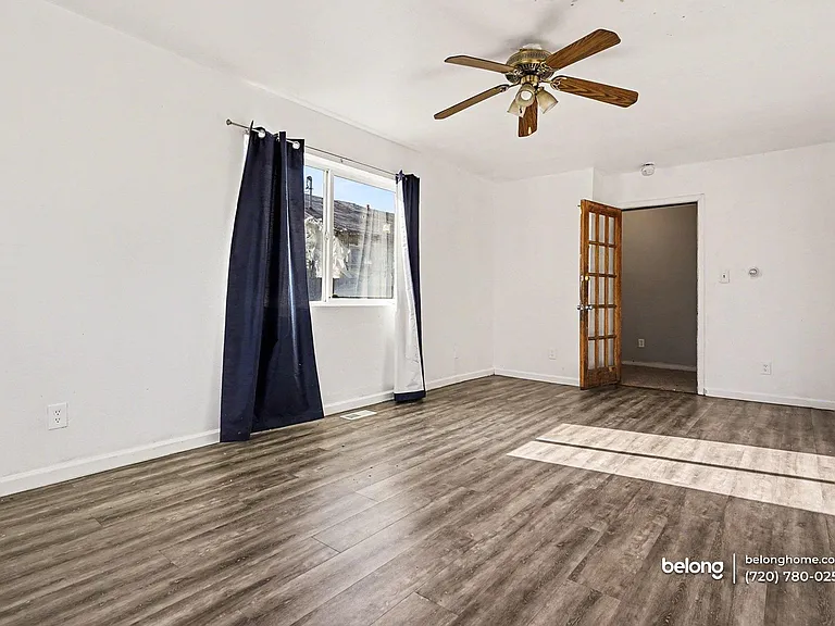 2040 S Fox St — Photo 9