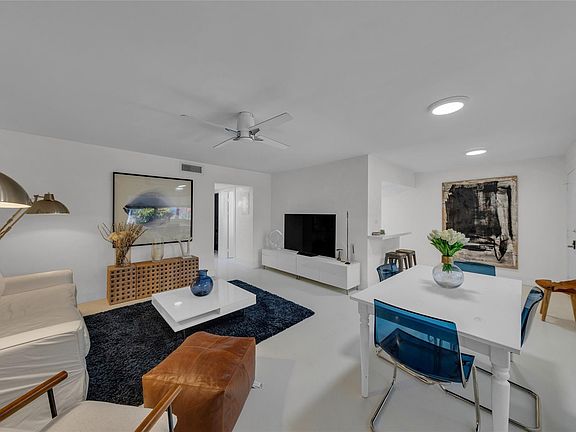 3rd image of 238 Hibiscus Avenue #119