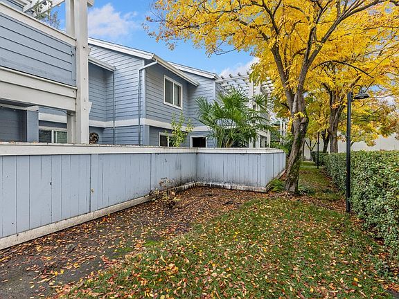 3rd image of 225 Burt Street #7