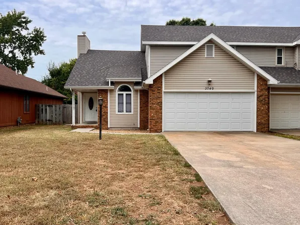 3749 N Pickwick Avenue, Springfield, MO 65803