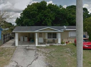 415 Bellair Rd, Fort Myers, FL 33905
