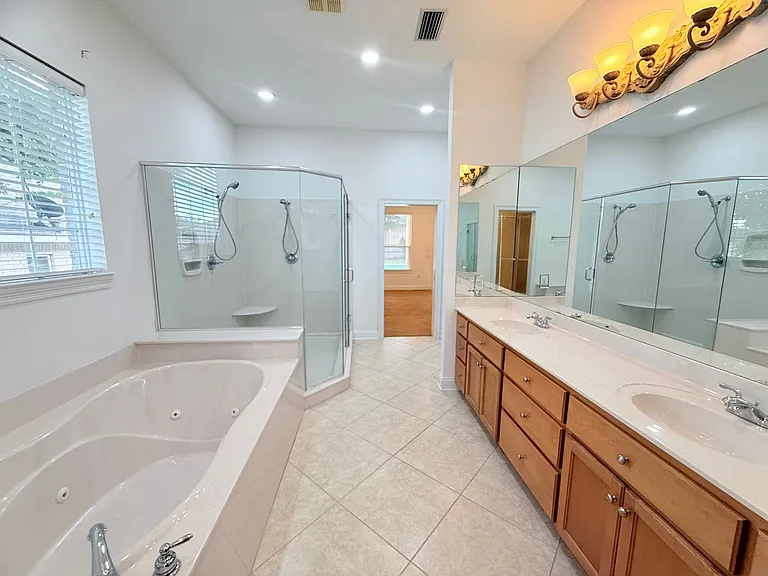 4157 Castle Gate Dr — Photo 8