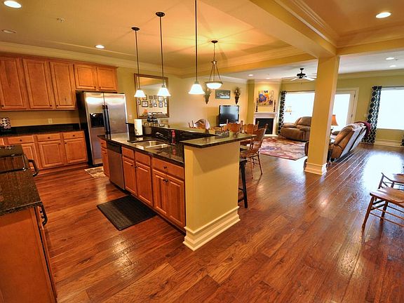 5th image of 48 Stoneview Summit Ln Unit 2303