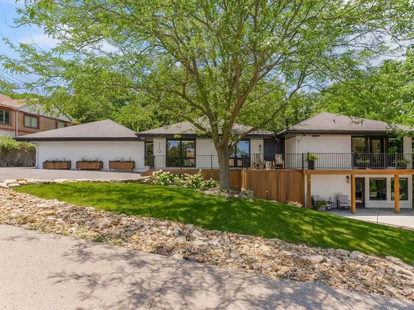 110 Terrace Trl W, Shawnee, KS 66217