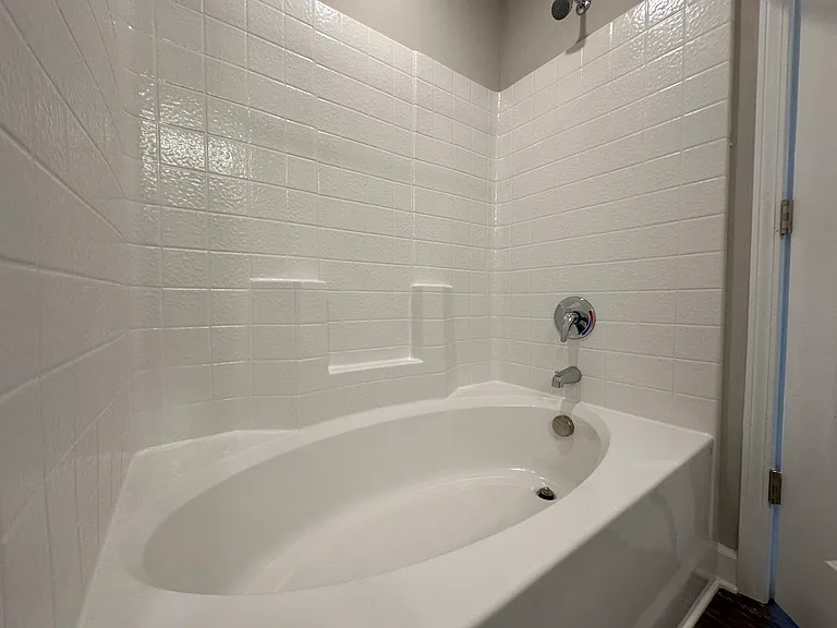 Westbrook Apartments — Photo 45
