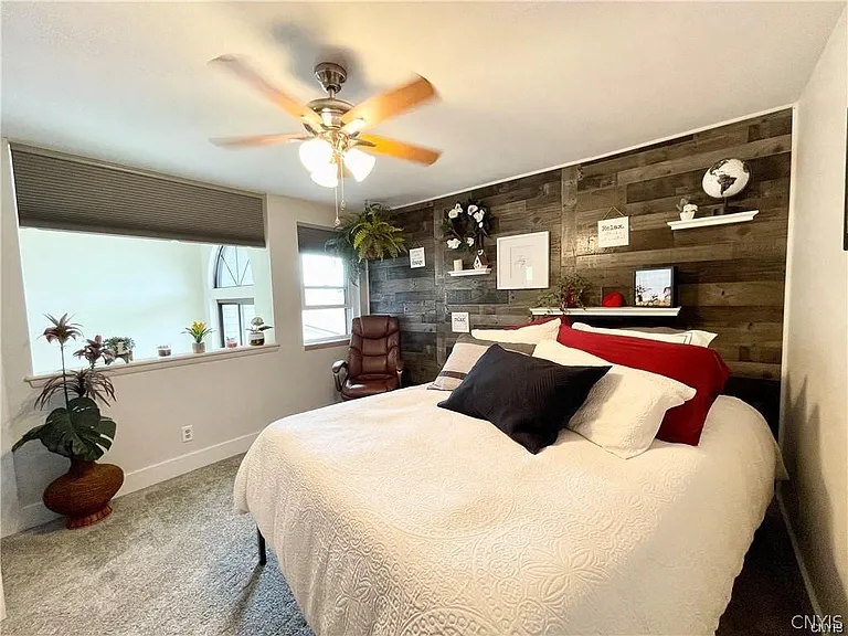 8423 Bubbling Springs Dr — Photo 28
