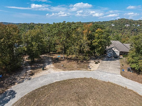 4th image of 10 Leatherwood Dr #7