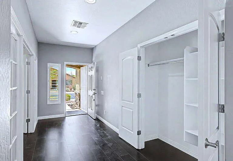 10772 W Yearling Rd — Photo 8