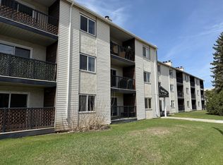 9816 156th St NW #210, Edmonton, AB T5P2P3