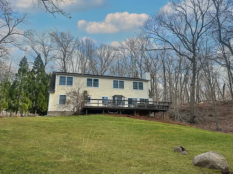 12 Dogwood Ln — Photo 6