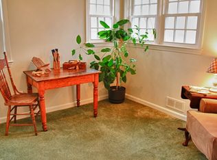 2008 Clark Pl, Alexandria, VA 22308