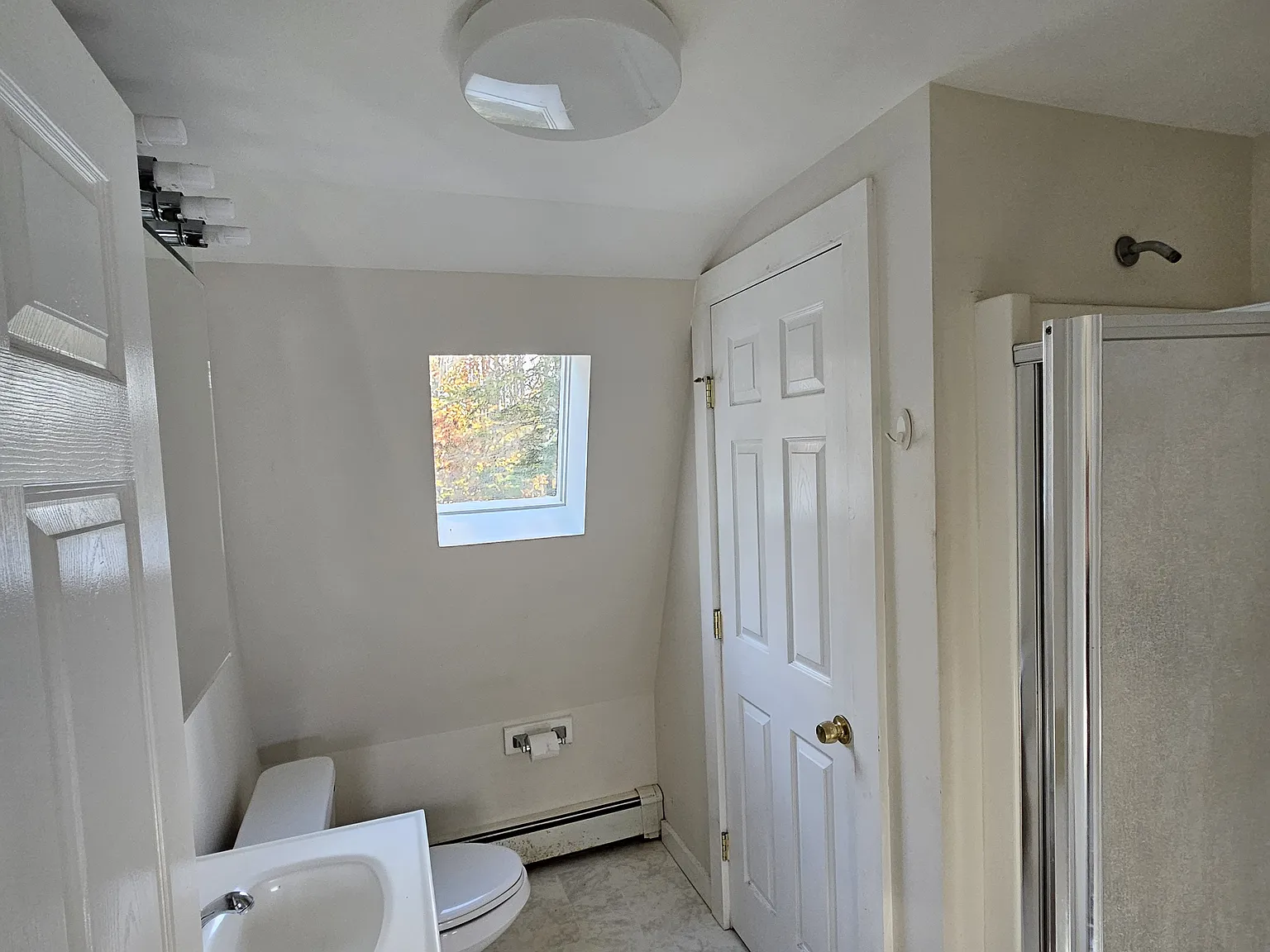 2 bed, 700 sqft, $1,500 — Photo 4