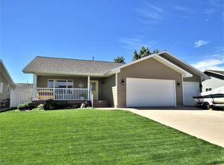 224 40th Ave NE, Great Falls, MT 59404
