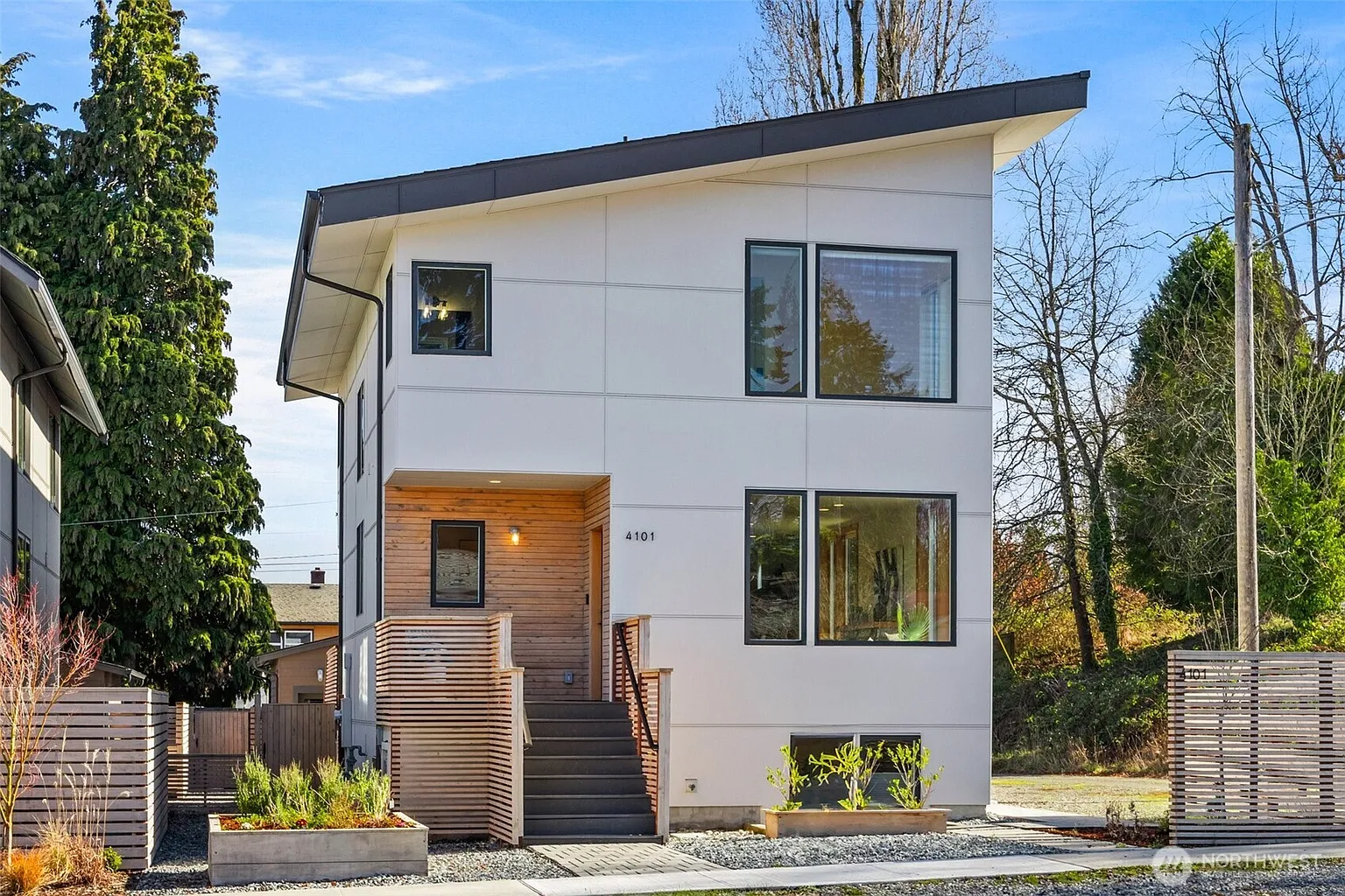 4101 N Orchard Street photo 1