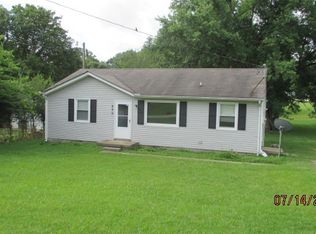 800 Lutz Ln, Clarksville, TN 37042