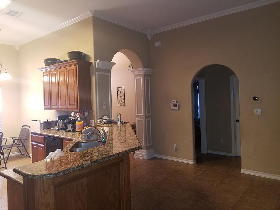 2nd image of 6301 Maximus Dr