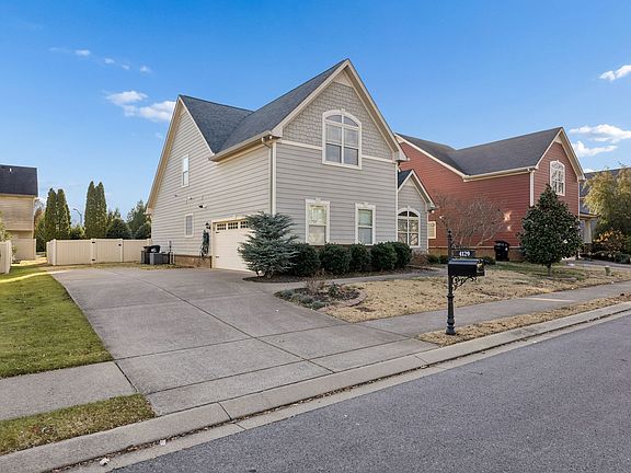 2nd image of 4129 Maximillion Cir