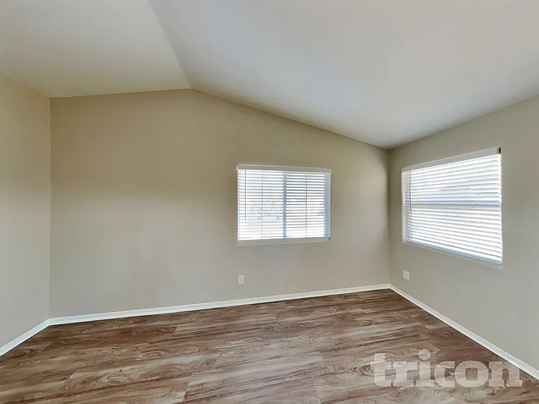 2922 Trembling Hill Ave — Photo 7