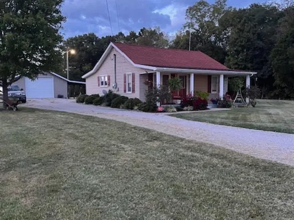 6520 Rhodelia Rd, Payneville, KY 40157