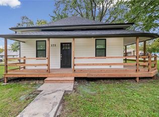 175 W 3rd St, Holt, MO 64048