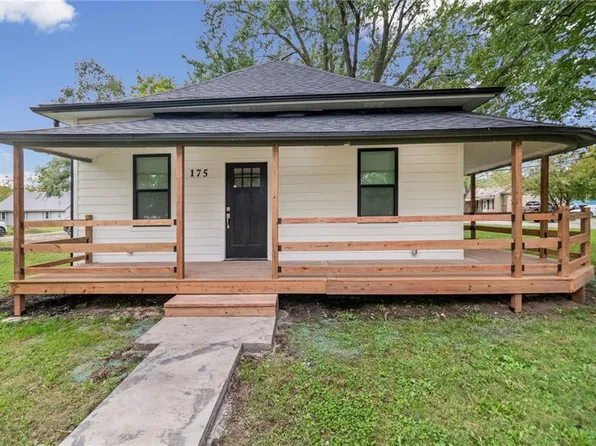 175 W 3rd Street, Holt, MO 64048