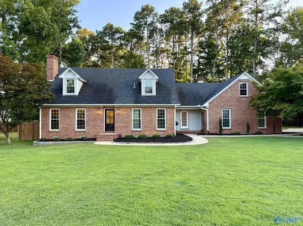 103 Sterling Pl, Athens, AL 35613