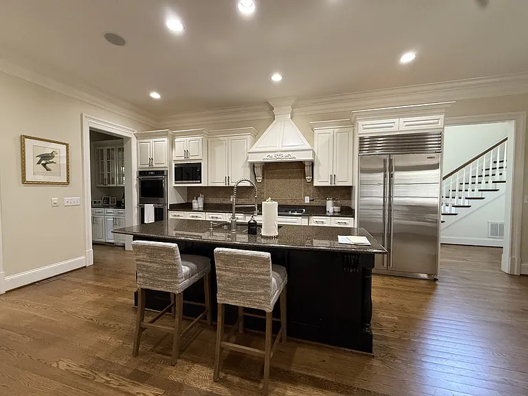 3205 Woodlawn Dr — Photo 10