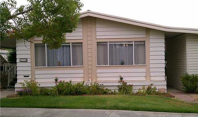 1st image of 9255 N Magnolia Ave Space 118