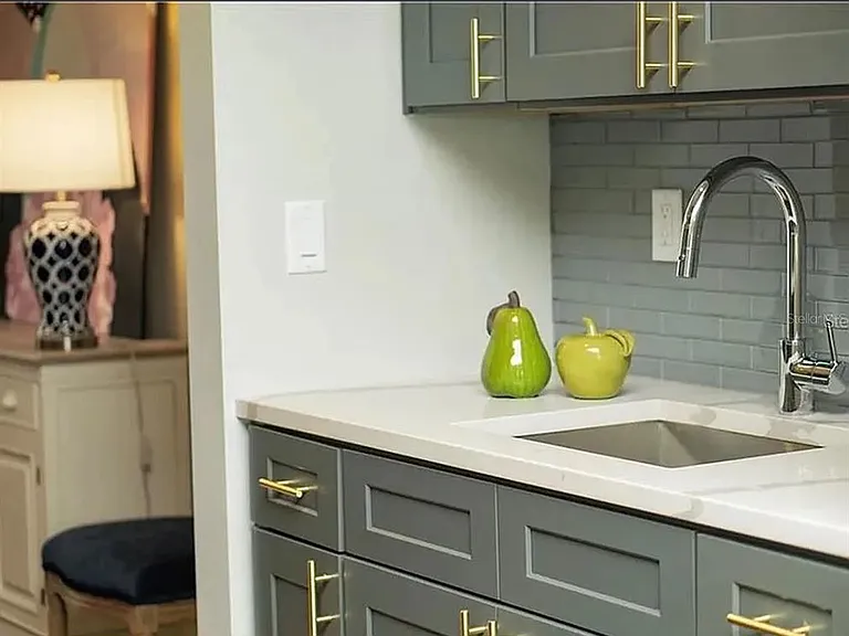 2234 Howard Dr — Photo 12